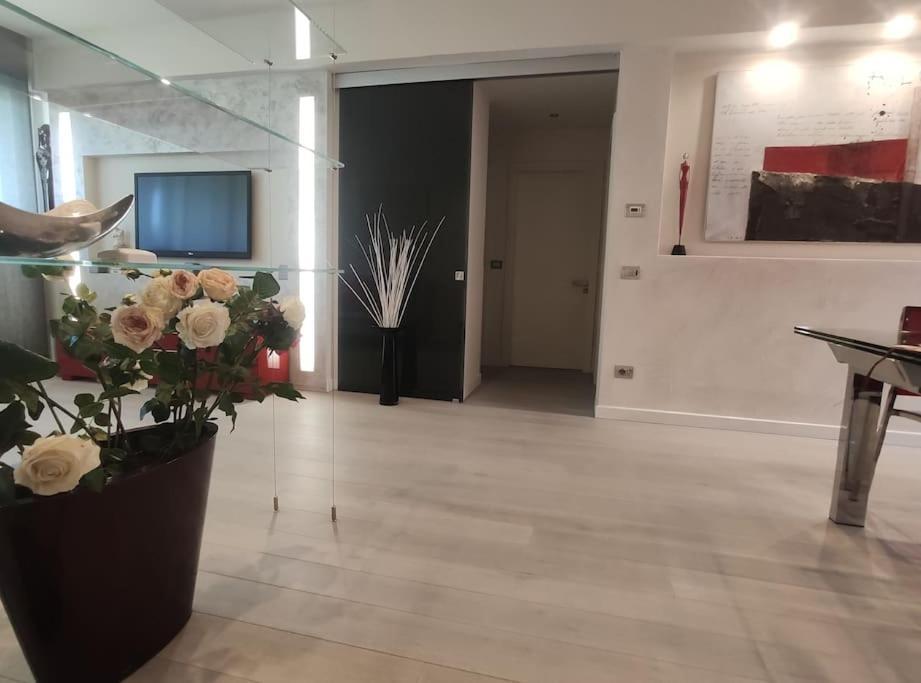 Appartamento Incantevole Con Parcheggio Gratuito Флоренция Экстерьер фото